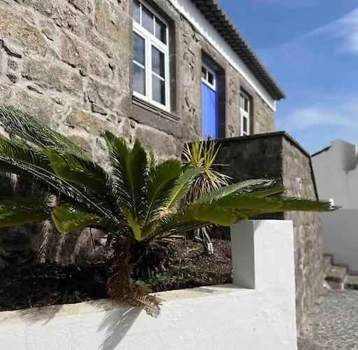 Alpstuga Vento Do - With Jacuzzi Nordeste (Azores)